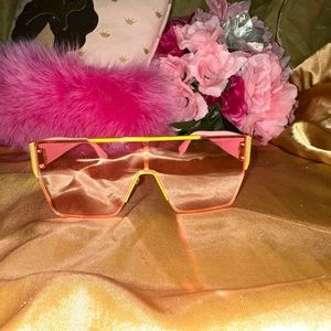 “Babygirl” Shades 💎